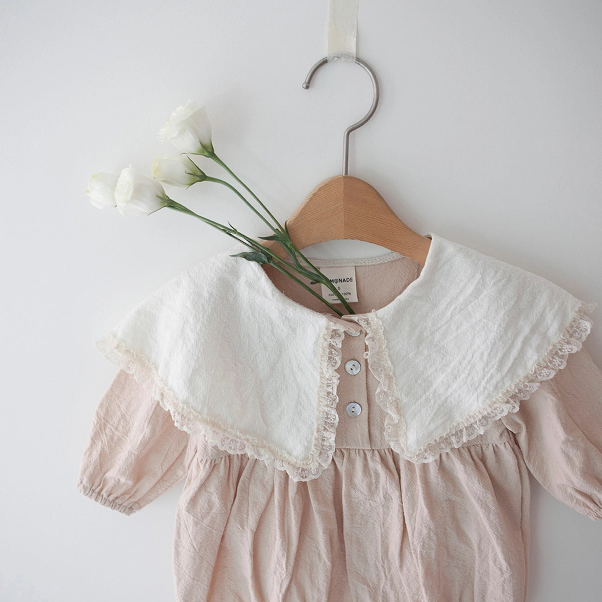 Cotton Romper with lace collar