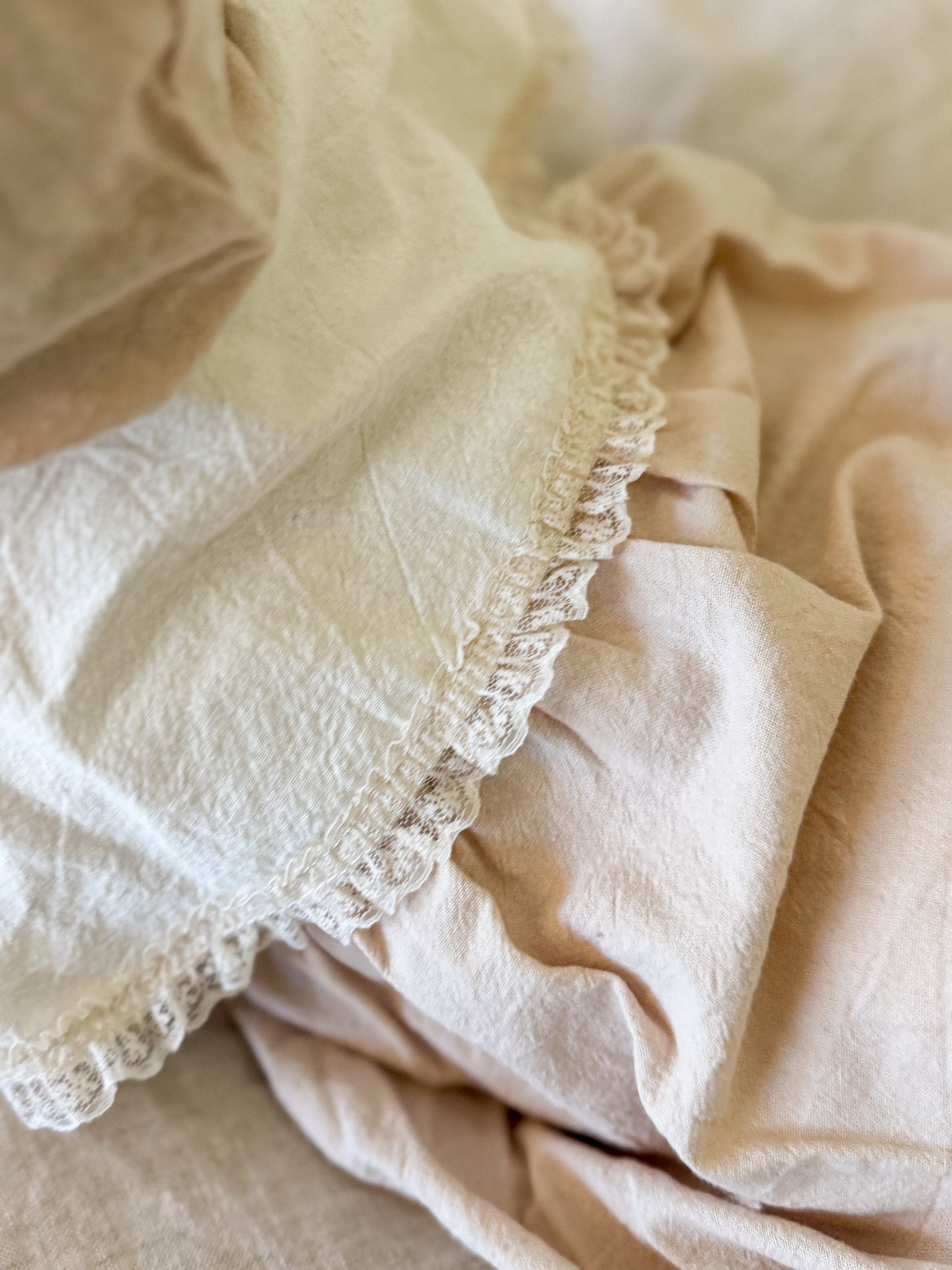Cotton Romper with lace collar